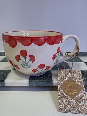 Hand-Painted Oversized Ceramic Mug – Floral Scalloped Rim – Brand New.